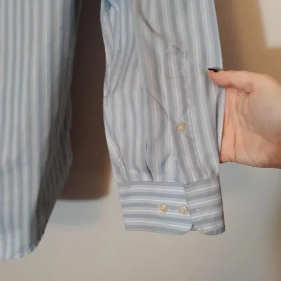 Dockers Men's White and Blue Shirt - Picture 6 of 6